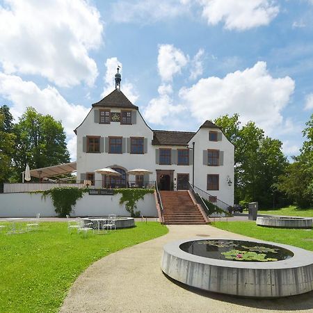 Hotel Im Schlosspark Binningen Luaran gambar