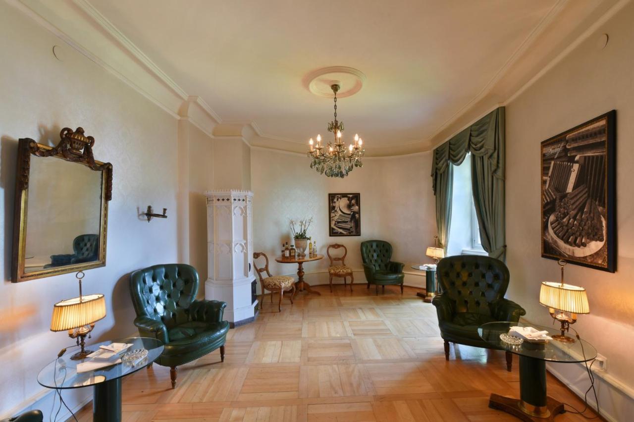Hotel Im Schlosspark Binningen Luaran gambar
