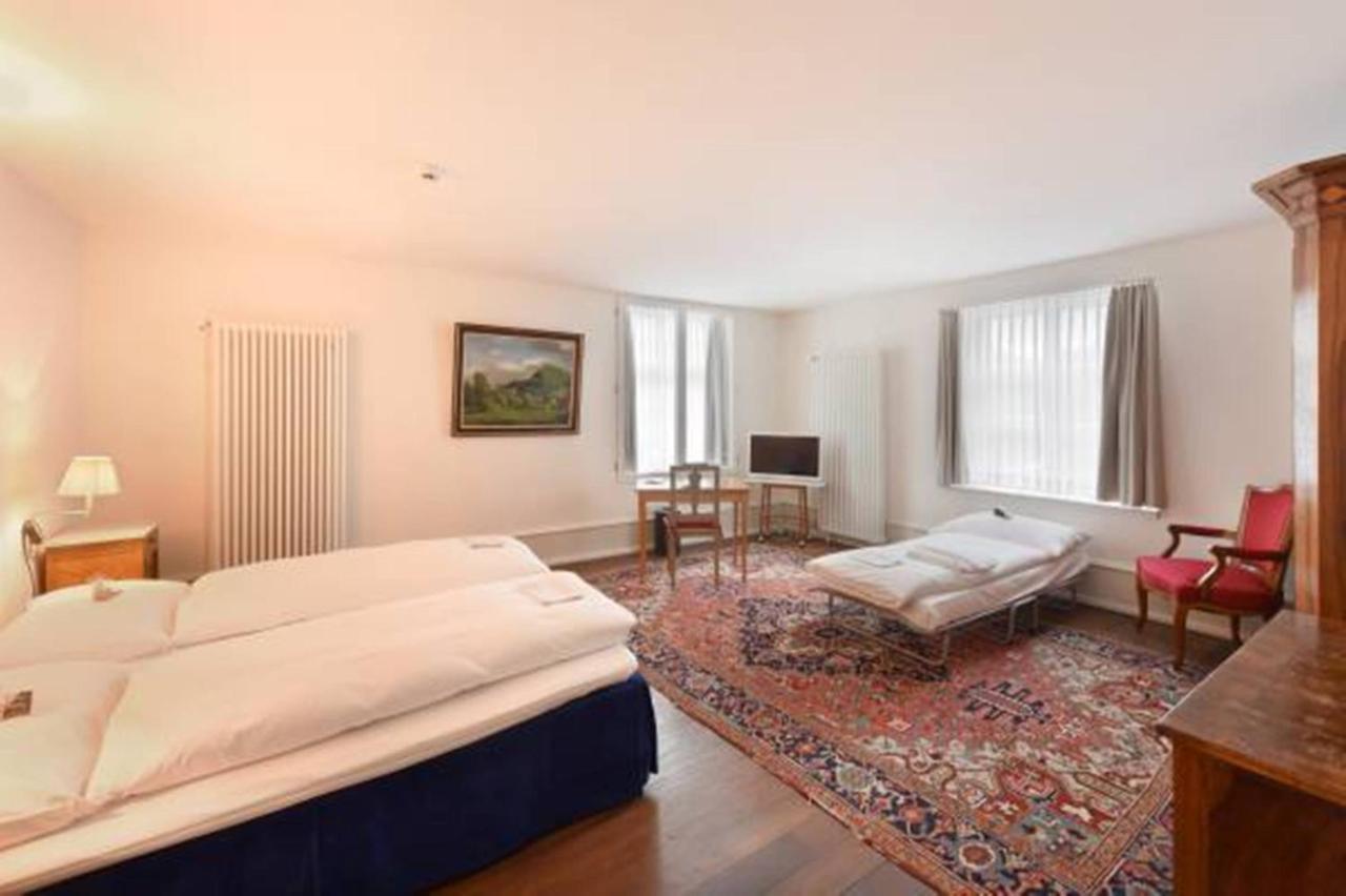 Hotel Im Schlosspark Binningen Luaran gambar
