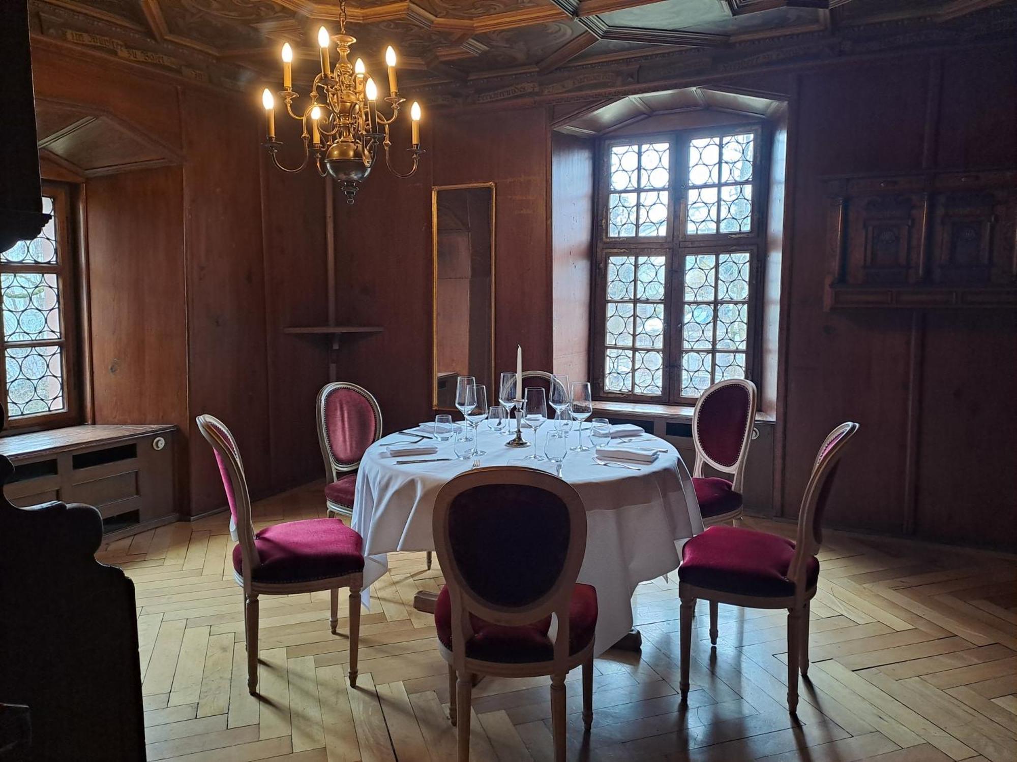 Hotel Im Schlosspark Binningen Luaran gambar