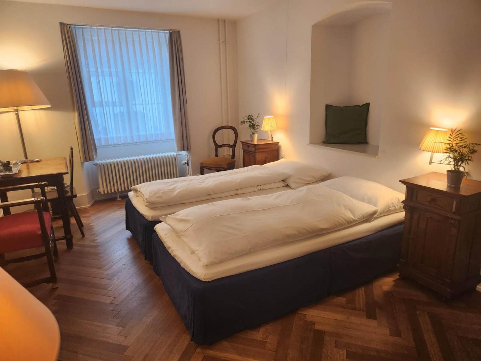 Hotel Im Schlosspark Binningen Luaran gambar