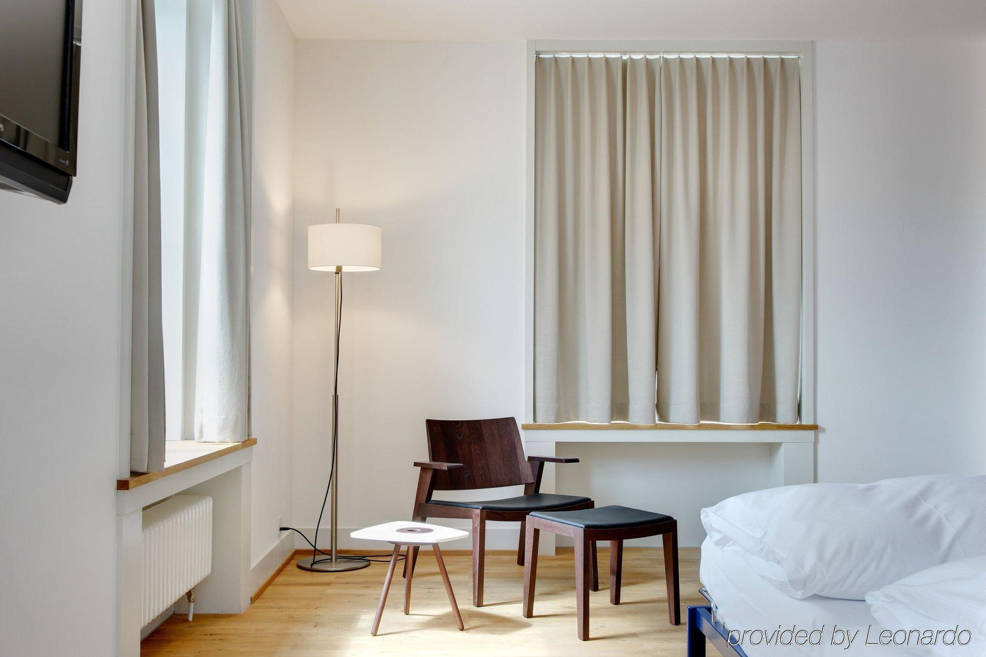 Hotel Im Schlosspark Binningen Luaran gambar